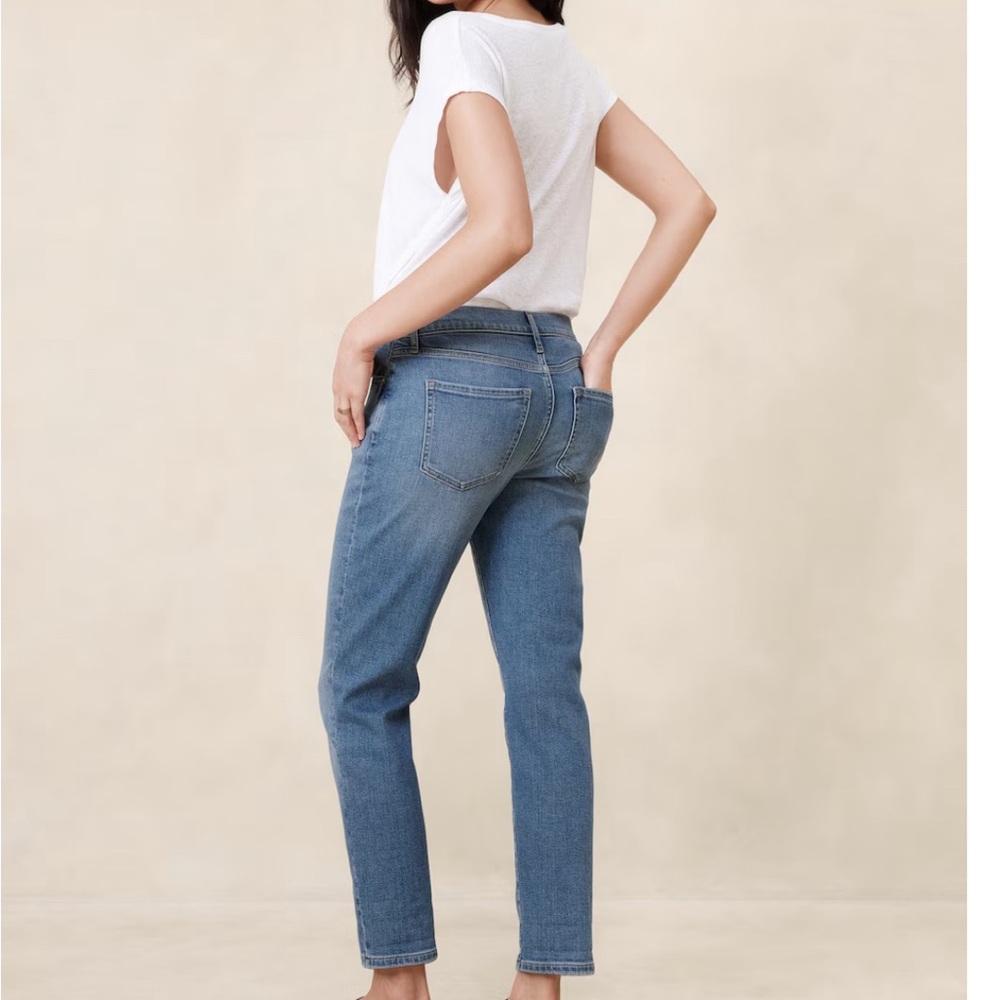 Banana Republic Factory Girlfriend Jean
